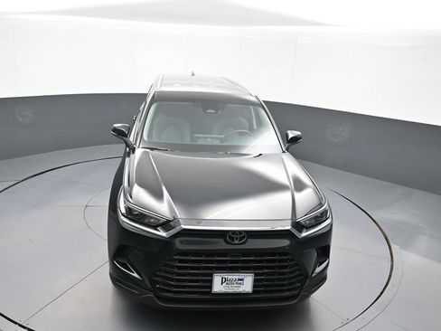 Certified 2025 Toyota Grand Highlander AWD image 36