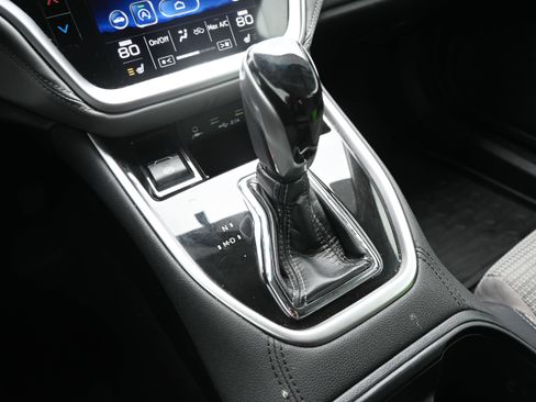 Certified 2022 Subaru Outback Premium image 27