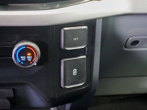 Used 2023 Ford F150 XLT w/ Trailer Tow Package image 18