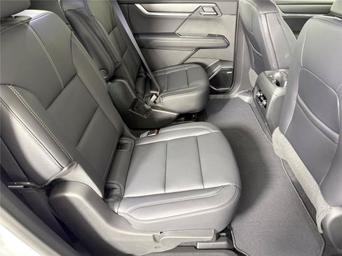 New 2026 GMC Acadia Elevation w/ Black Edition FWD image 16