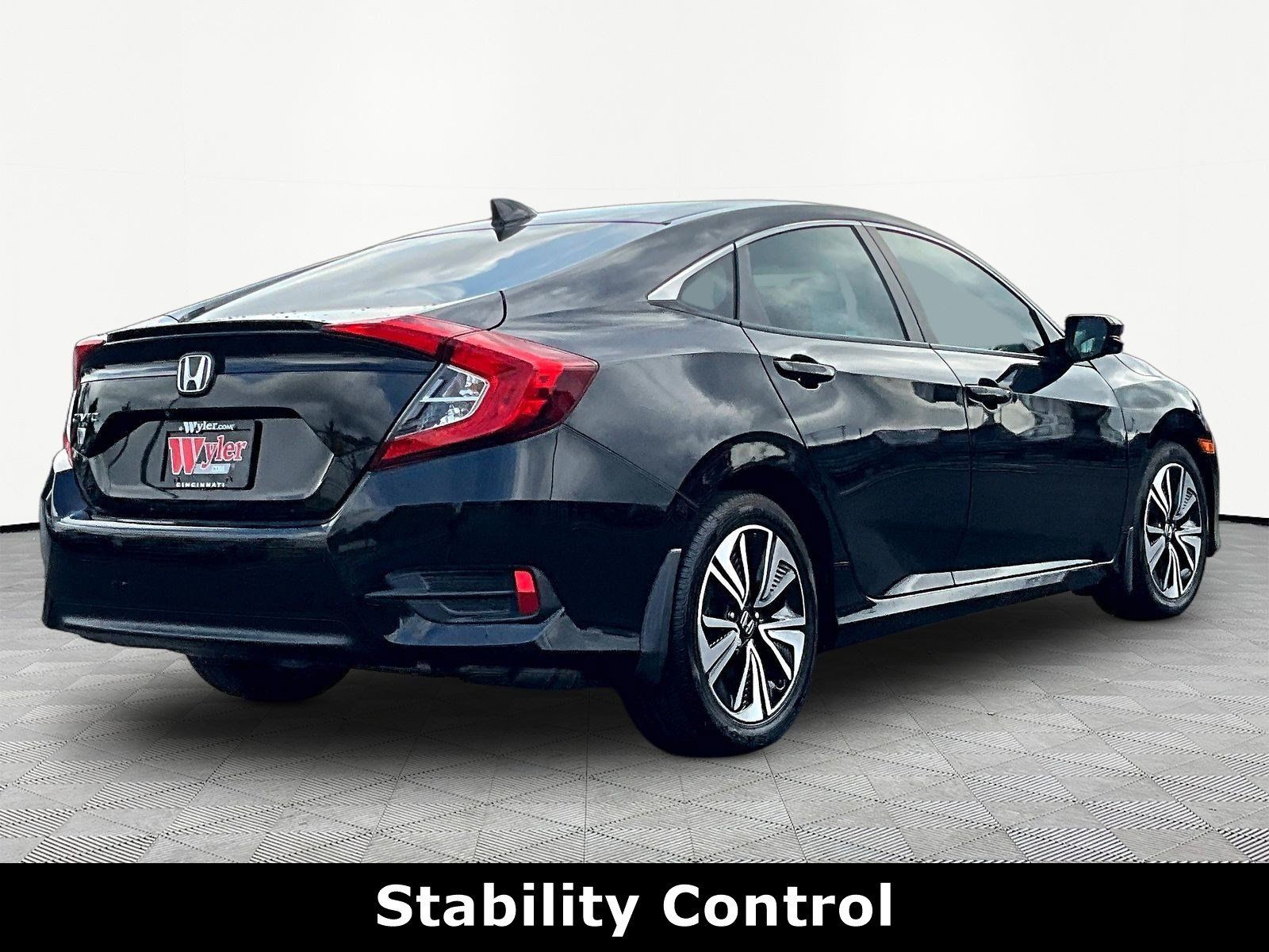 Used 2016 Honda Civic EX-T image 6