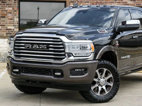 Used 2021 RAM 2500 Limited AWD/4WD image 4
