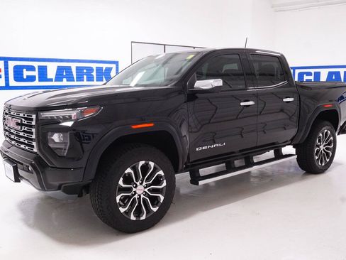 Used 2023 GMC Canyon Denali AWD/4WD image 33