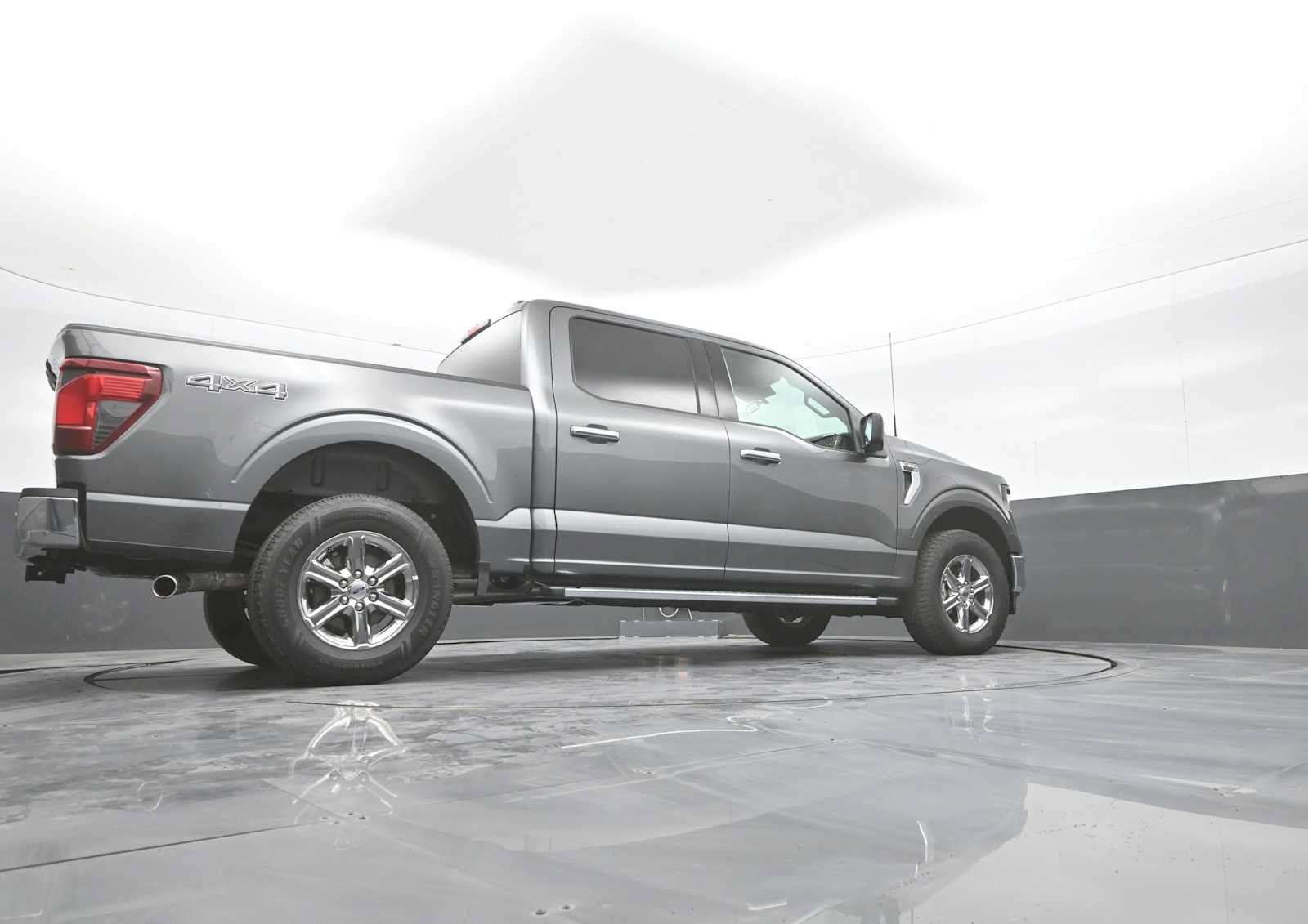 Used 2025 Ford F150 XLT w/ Equipment Group 301A Standard AWD/4WD image 42
