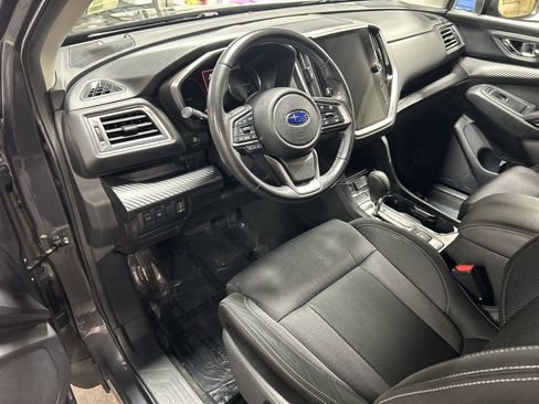 Used 2023 Subaru Ascent Premium w/ Convenience Package image 11