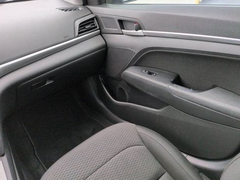 Used 2019 Hyundai Elantra SEL w/ Cargo Package FWD image 16