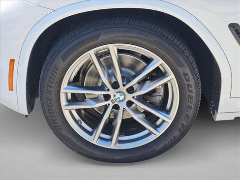 Used 2021 BMW X4 xDrive30i w/ M Sport Package image 22