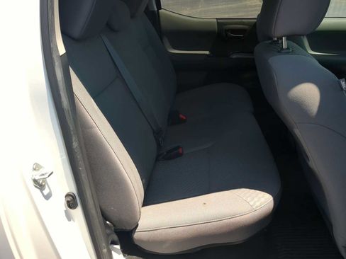 Used 2023 Toyota Tacoma SR5 RWD image 27
