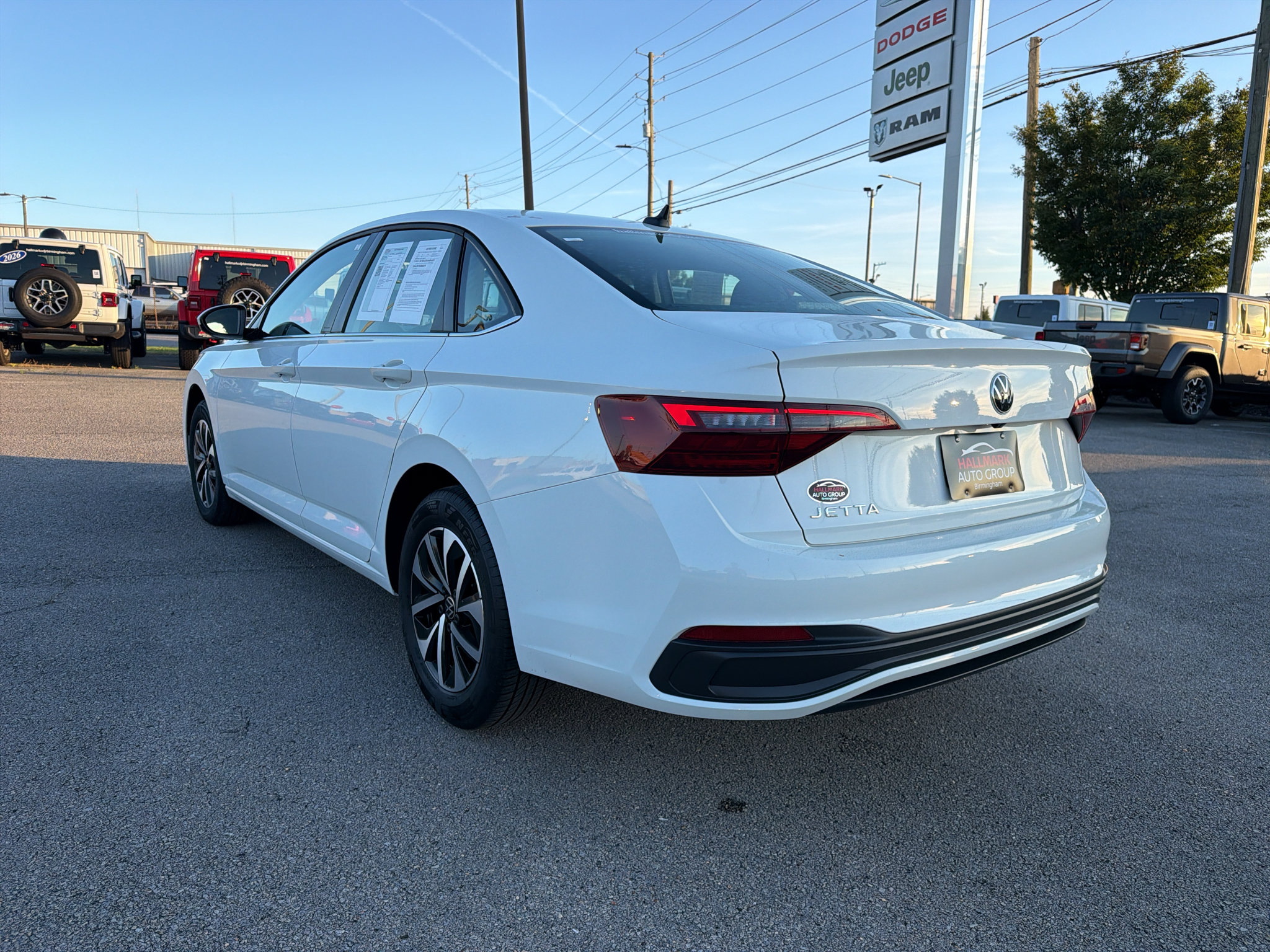 Used 2024 Volkswagen Jetta S FWD image 9
