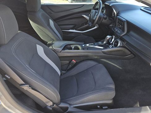 Used 2021 Chevrolet Camaro LT image 25