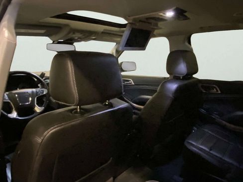 Used 2020 GMC Yukon XL Denali w/ Denali Ultimate Package AWD/4WD image 22