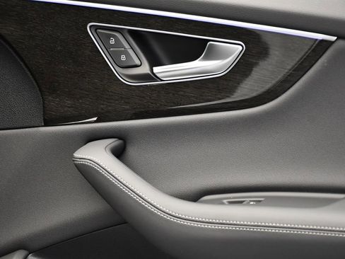 New 2026 Audi Q8 Premium Plus image 46