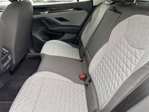 Used 2025 Volkswagen Tiguan S image 21