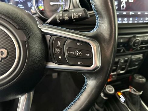 Used 2022 Jeep Wrangler Unlimited Rubicon 4xe w/ Dual Top Group image 16