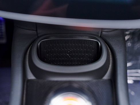 Used 2025 McLaren Artura Spider RWD image 40