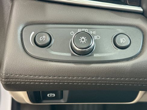 Used 2017 Buick LaCrosse Essence w/ Sights and Sounds Package image 32