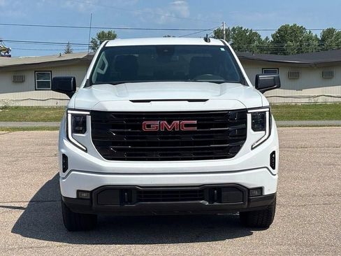 Used 2025 GMC Sierra 1500 Elevation AWD/4WD image 25