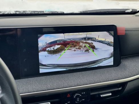 New 2026 Nissan Kicks SV image 25