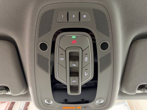 Used 2019 Audi Q7 3.0T Premium Plus w/ Premium Plus Package image 26