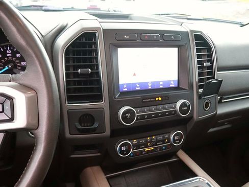 Used 2021 Ford Expedition XLT RWD image 21