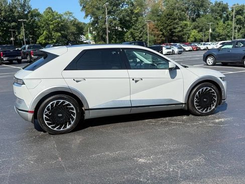 Used 2023 Hyundai Ioniq 5 Limited AWD/4WD image 9