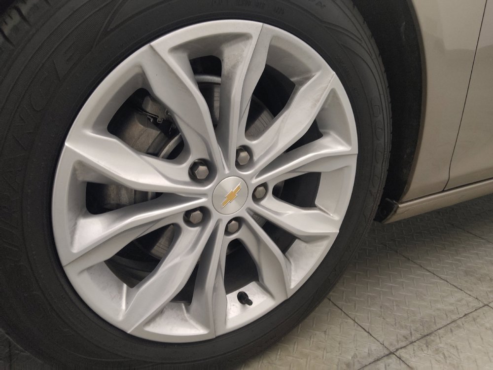 Used 2025 Chevrolet Malibu LT FWD image 31