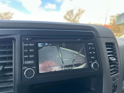 Used 2018 Nissan NV 2500 SV w/ Navigation Package image 15