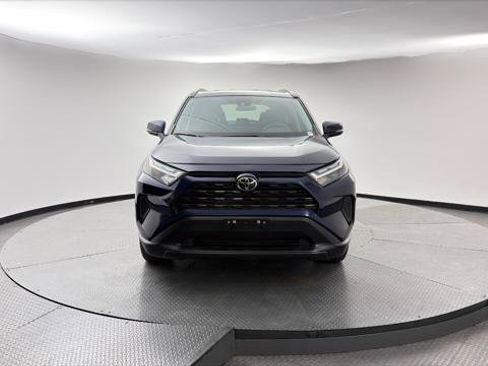 Used 2024 Toyota RAV4 XLE FWD image 12
