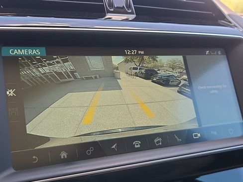 Used 2020 Jaguar F-PACE Prestige AWD/4WD image 30