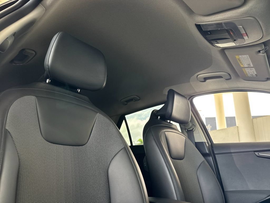 Used 2023 Kia Niro Wind w/ Wind Preserve Package FWD image 16