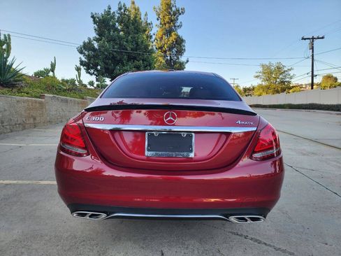 Used 2017 Mercedes-Benz C 300 4MATIC Sedan image 4