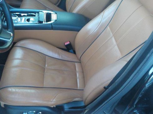 Used 2015 Jaguar XJ L Portfolio image 20