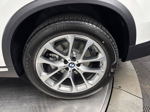 New 2026 BMW X5 xDrive40i w/ Climate Comfort Package AWD/4WD image 27