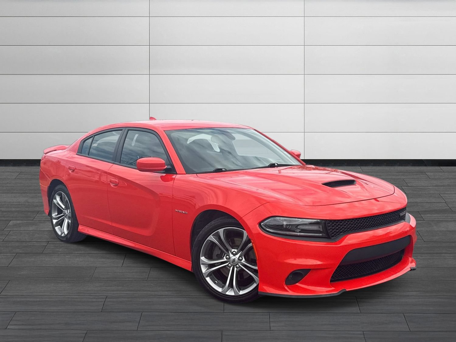 Used 2021 Dodge Charger R/T RWD image 2