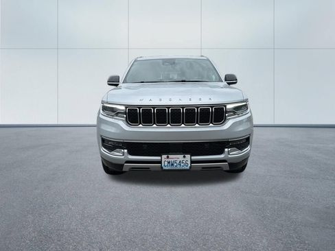 Used 2024 Jeep Wagoneer Series II AWD/4WD image 3
