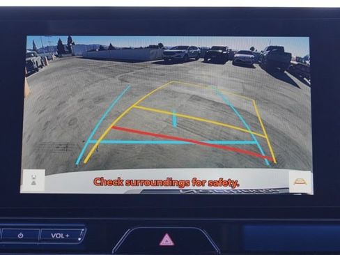 Used 2023 Toyota Venza XLE AWD/4WD image 28