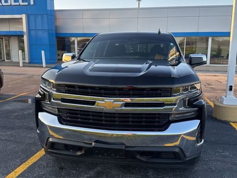 Used 2019 Chevrolet Silverado 1500 LT w/ All-Star Edition image 2