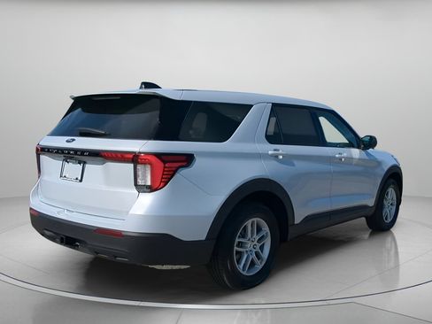 New 2026 Ford Explorer Active image 30
