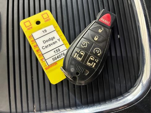 Used 2019 Dodge Grand Caravan GT FWD image 38