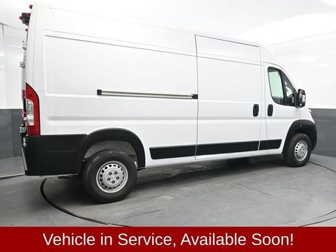 Used 2024 RAM ProMaster 2500 w/ Convenience Group FWD image 8