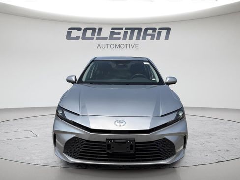 Used 2025 Toyota Camry LE FWD image 1