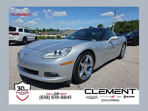 Used 2012 Chevrolet Corvette Coupe w/ 3LT Preferred Equipment Group RWD image 1