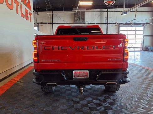 Used 2020 Chevrolet Silverado 1500 Custom Trail Boss w/ Custom Convenience Package image 5