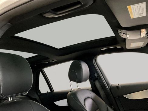 Certified 2019 Mercedes-Benz GLC 300 4MATIC image 27