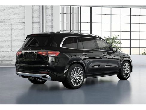 New 2026 Mercedes-Benz GLS 450 4MATIC image 21
