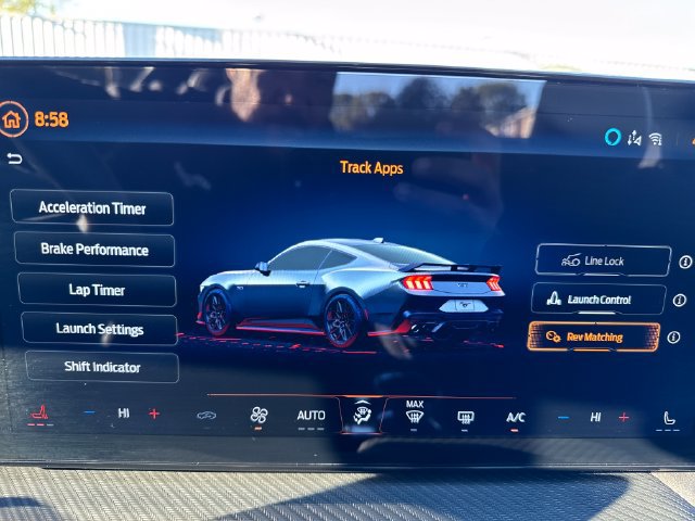Used 2024 Ford Mustang GT RWD image 33
