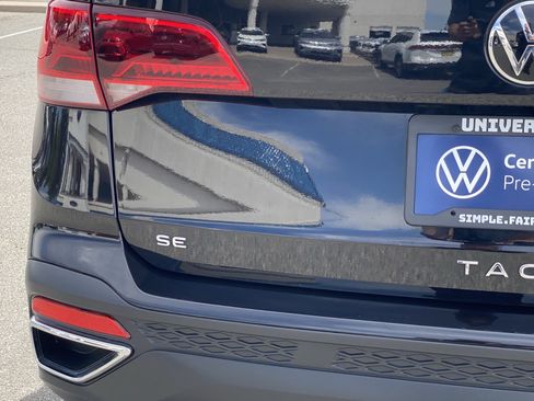 Certified 2023 Volkswagen Taos SE FWD image 25