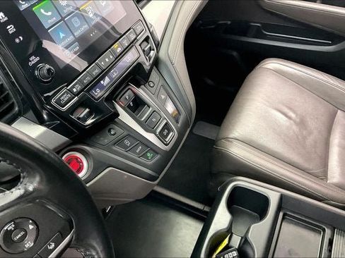 Certified 2024 Honda Odyssey EX-L image 16