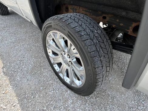 Used 2018 GMC Sierra 1500 Denali w/ Denali Ultimate Package AWD/4WD image 26