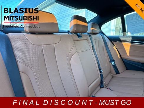 Used 2023 BMW 530i xDrive w/ Convenience Package image 13